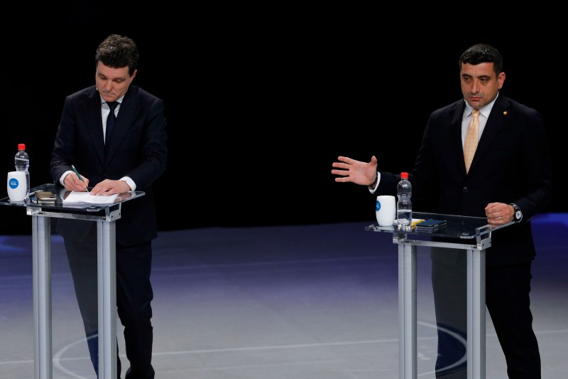 Enigma mesajului AUR în timpul confruntării George Simion – Nicușor Dan: dispărut sau nu?