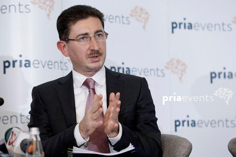 „Este esențial să sprijinim marii consumatori de energie, nu pe cei mici. De exemplu, costul electricității nu este la fel de relevant pentru un cabinet stomatologic”, afirmă șeful autorității de concurență.