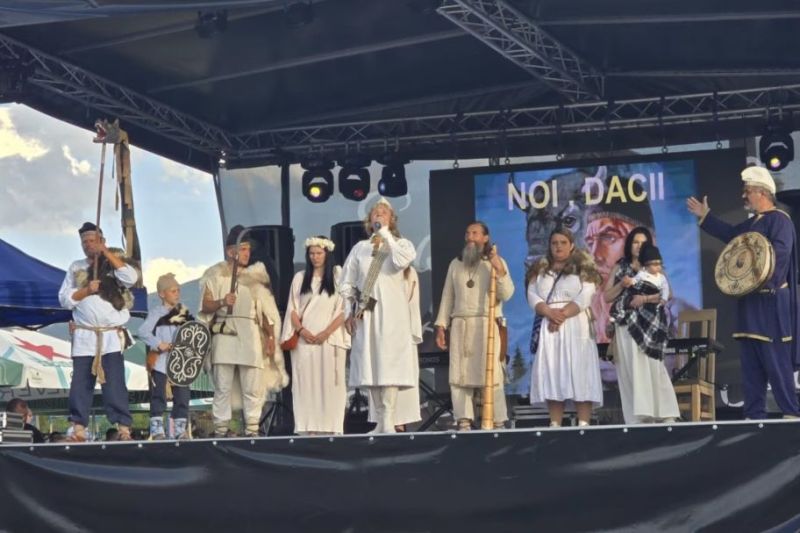 Eveniment neașteptat la festivalul organizat de susținătorii AUR înainte de alegeri. Nicolae Guță a lipsit