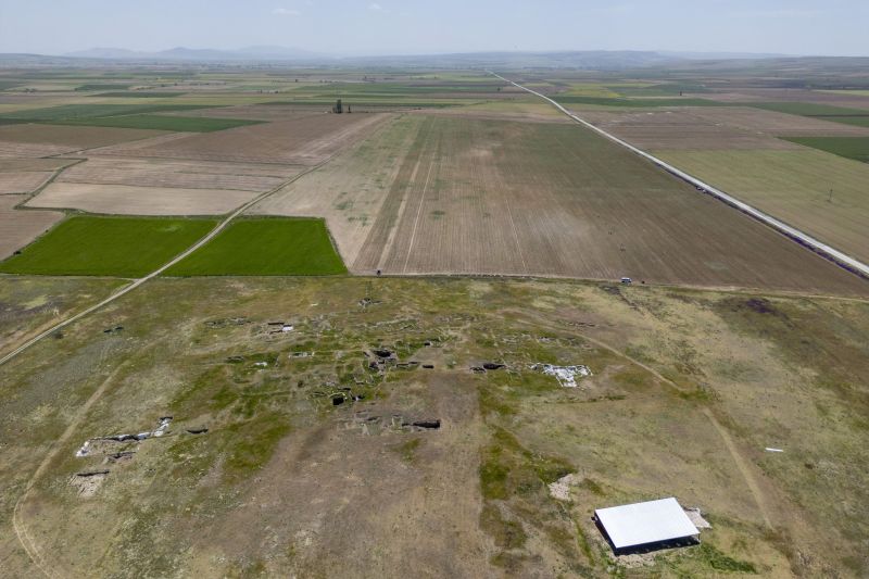 FOTO: Aspectul pâinii de acum 5.000 de ani recreată în Turcia