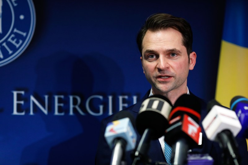 FOTO Ministrul Energiei anunță că va depune o plângere penală, acuzând amenințări din partea șefului Consiliului de Administrație al unei companii de stat