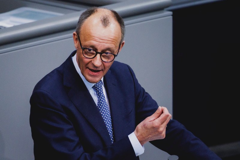 Friedrich Merz promite revitalizarea economică a Germaniei și consolidarea forțelor armate în Europa