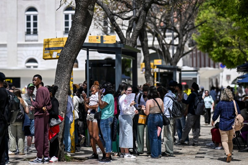 Guvernul Portugaliei pregătește expulzarea a 18.000 de străini înainte de alegeri