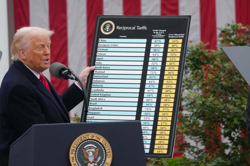 INTERVIU VIDEO Provocările tarifelor impuse de Trump: „Se va destrăma UE sau vom găsi o soluție comună?”