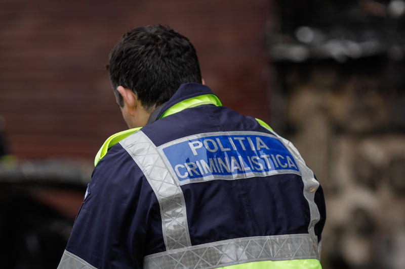Investigatie asupra unei morți suspecte la centrul de îngrijire din Dorohoi: exhumare și percheziții efectuate