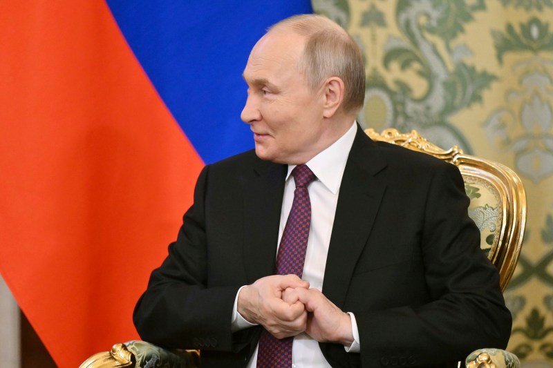 Iran anunță vizita lui Vladimir Putin