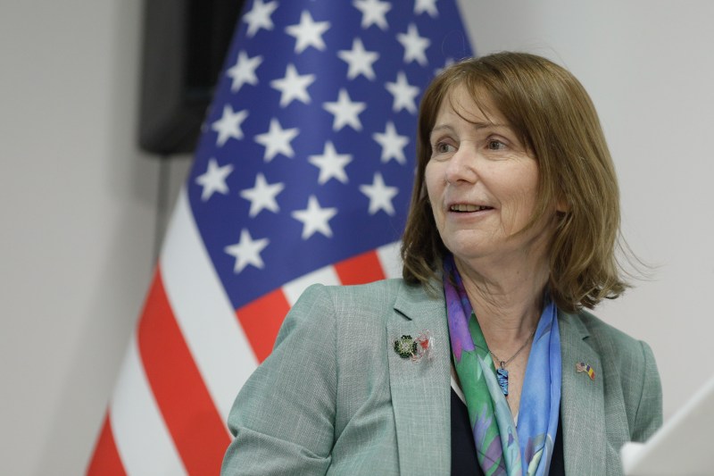 Kathleen Kavalec, ambasadoarea SUA în România, a părăsit funcția. Michael Dickerson este noul șef interimar al misiunii diplomatice de la București