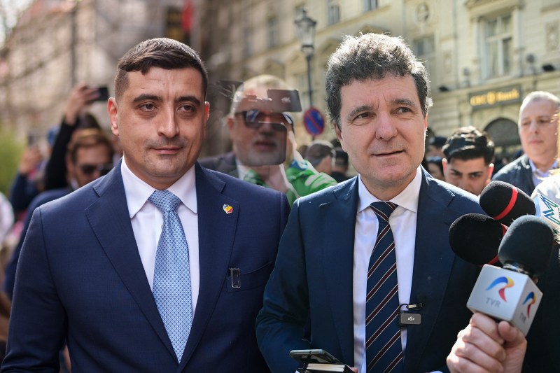 Nicuşor Dan: Îl cunosc pe George Simion de 20 de ani, acum acesta „joacă un rol” / „AUR este pregătit să colaboreze cu PSD”