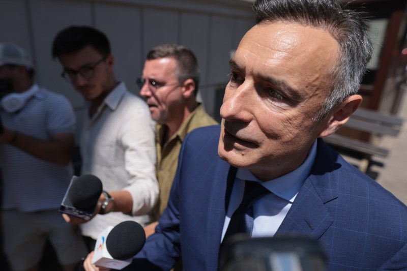 Nicușor Dan discută despre mandatul lui Coldea la SRI în contextul scandalului fotografic: „Dăunează societății”