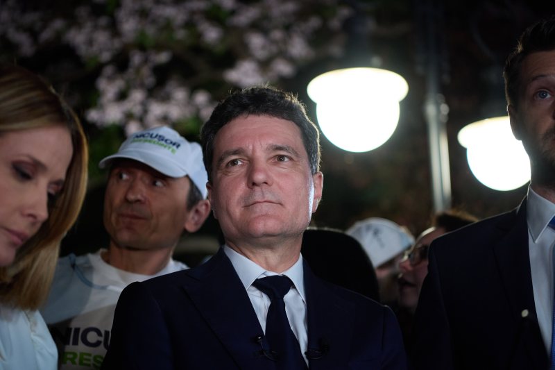 Nicușor Dan îi răspunde antreprenorului Dan Șucu