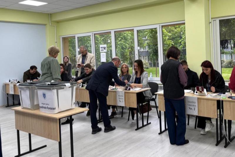 Petitions launched for the withdrawal of citizenship from Romanians in the Republic of Moldova. "Abusive Romanian passports"