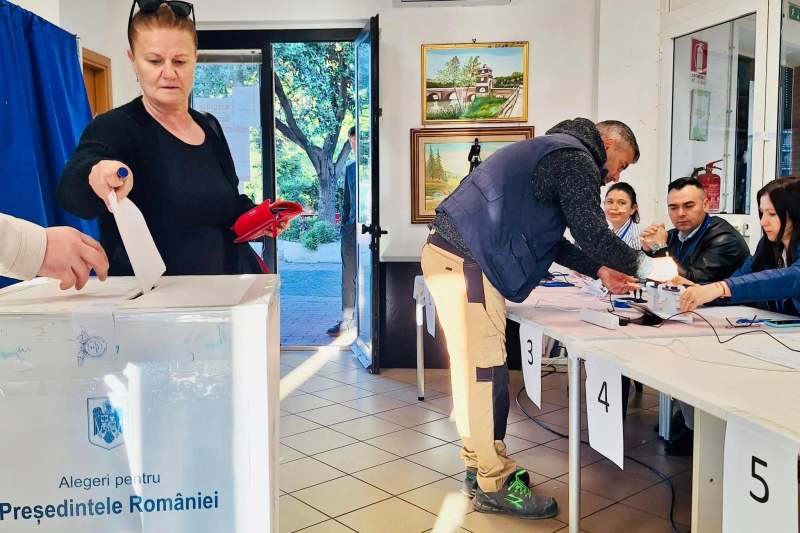 Prezența la vot în diaspora la alegerile prezidențiale 2025, turul 2: Câți români din străinătate au participat la vot