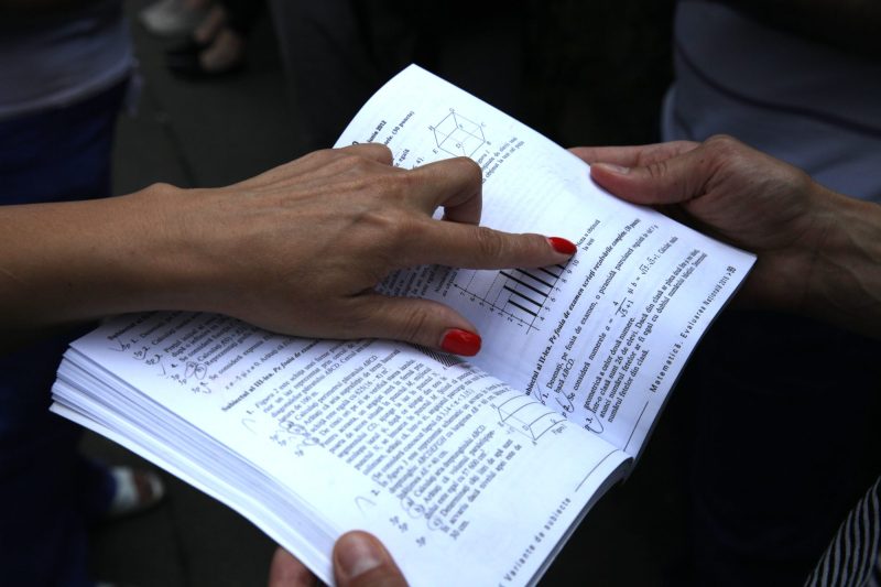 Program Evaluare Națională 2025 pentru clasa a VIII-a. Detalii despre perioada de înscriere și desfășurarea probelor scrise