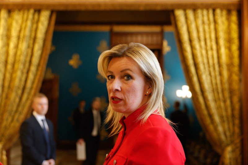 Răspuns la comentariile Mariei Zaharova, care l-a numit pe Zelenski „clovn” și „ratat”: „Latră de la Moscova”