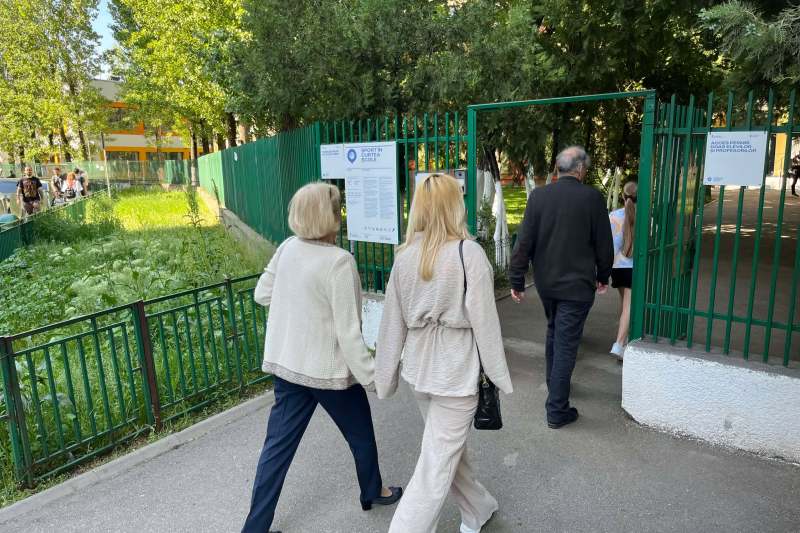 Rezultate exit-poll alegeri prezidențiale 2025, turul 1. Votul românilor la ieșirea de la urne – VIDEO