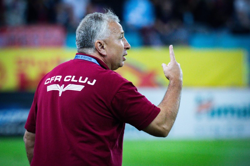 SuperLiga: Arbitrul numit „vagabond” de Dan Petrescu va conduce CFR – U Cluj