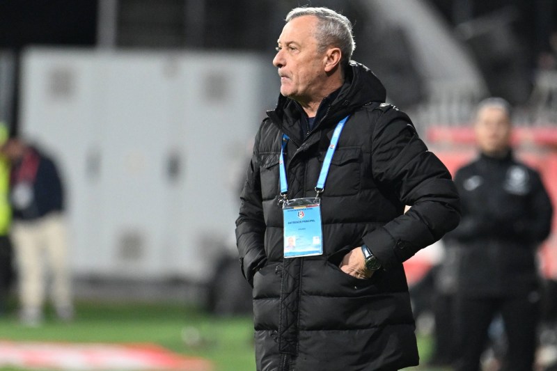 SuperLiga: Mircea Rednic a anunțat că va pleca de la UTA Arad: „Suporterii nu au fost alături de echipă”