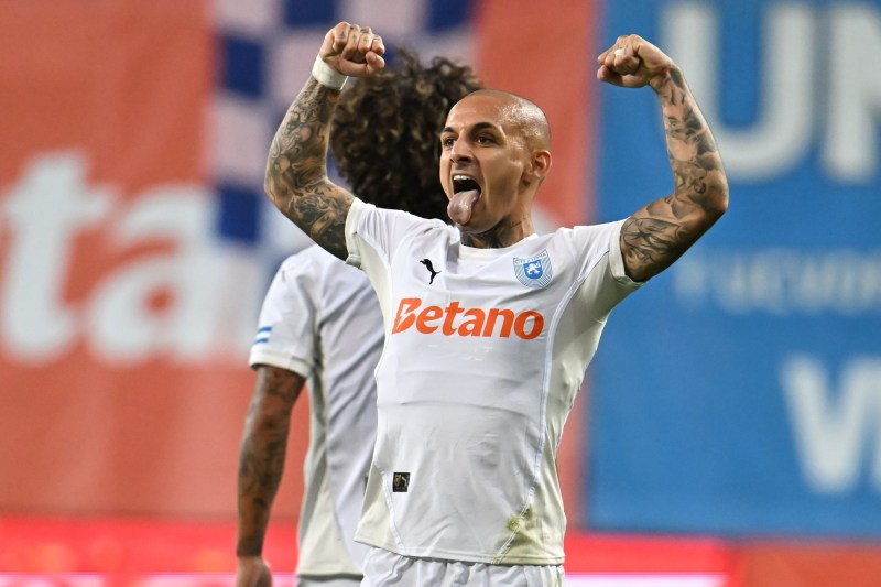 SuperLiga: Universitatea Craiova răturnă soarta meciului cu Dinamo și încheie sezonul pe podium – Clasificarea finală