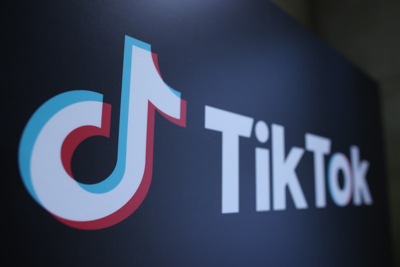 TikTok, sancționată cu peste 500 de milioane de euro pentru transferul ilegal de date ale utilizatorilor europeni către China