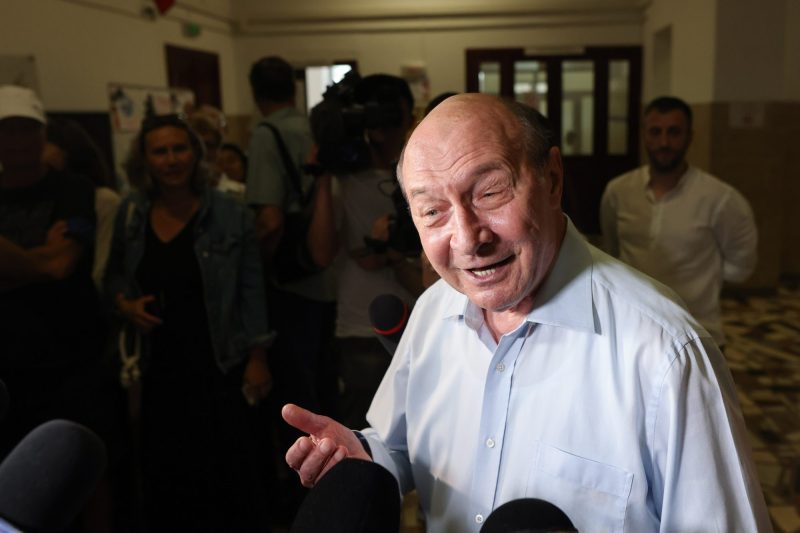 Traian Băsescu analizează opțiunile de vot înainte de turul 2: „Decizia ne aparține!”