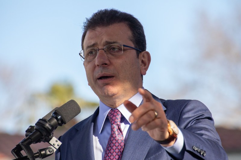 Turcia blochează contul de X al principalului adversar politic al lui Erdogan, încarcerat