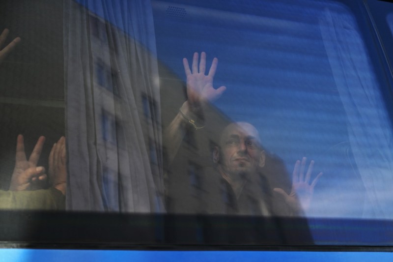 Ucraina acuză armata rusă de execuția a cel puțin 270 de prizonieri de război / Mii de persoane rămân în captivitate