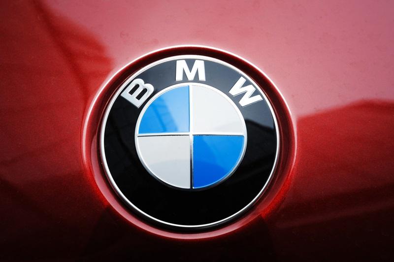 Un român, arestat în Germania după ce și-a furat propriul BMW