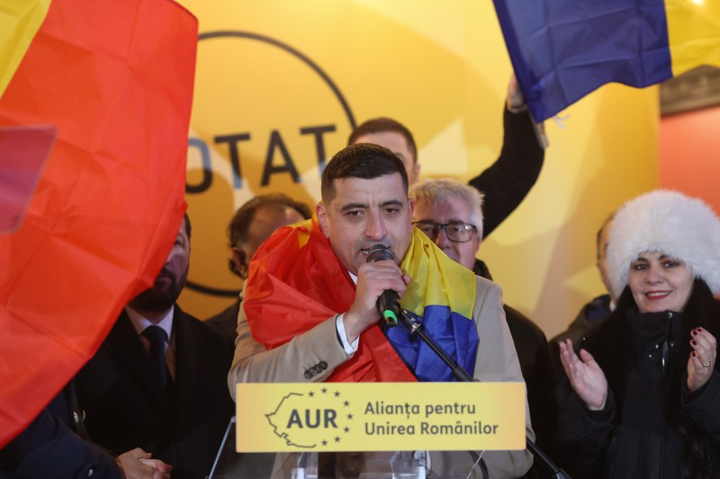 „Unionismul nu este rezervat unor agitatori populisti și extremiști”. 19 foști voluntari și colegi ai lui George Simion se delimitează de el