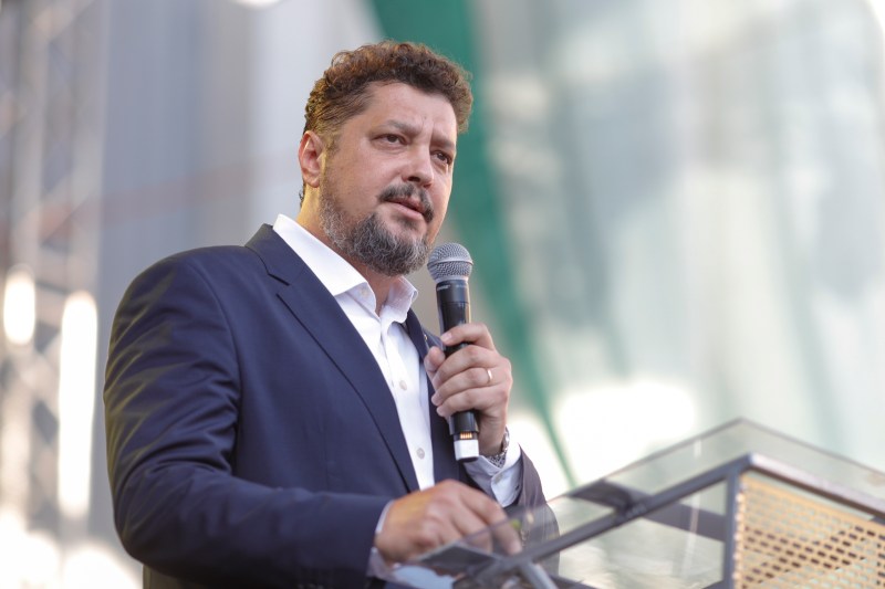 VIDEO Claudiu Târziu își lansează oficial partidul „Acțiunea Conservatoare”. Ce planuri are cu foștii membri din POT și AUR