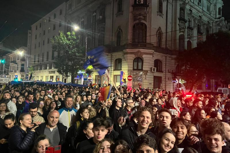 VIDEO Românii au fost surprinși de victoria lui Nicușor Dan, care a început cu 2 milioane de voturi mai puțin și a învins cu peste 6 milioane / Ce a declarat Simion