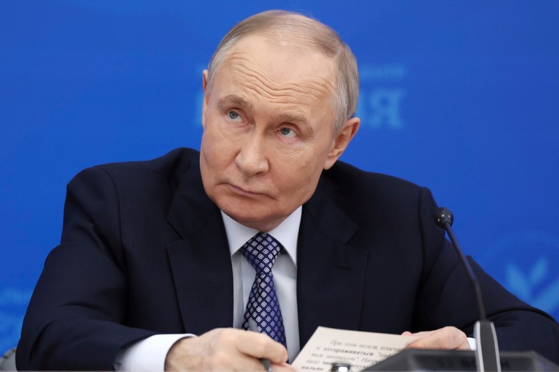 Vladimir Putin, la conducerea Rusiei de 25 de ani, discută despre succesiune