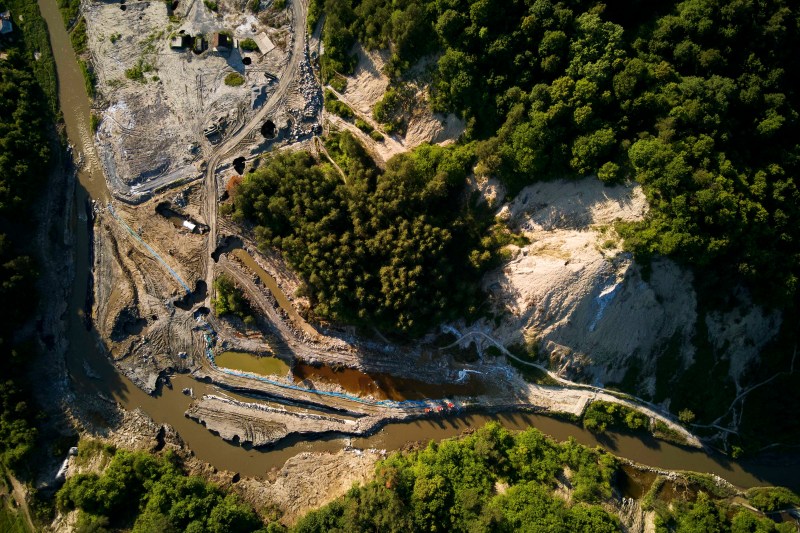 Alertă în județul Mureș din cauza creșterii salinității apei în Târnava Mică