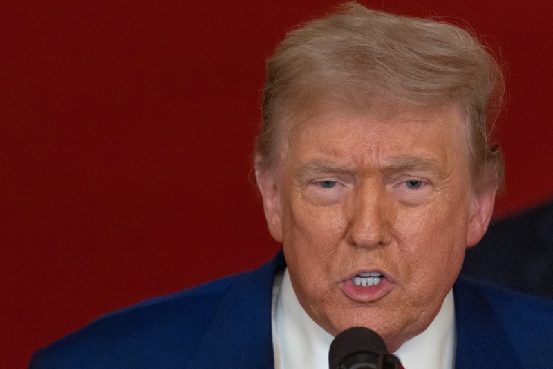 Apel în Congresul SUA pentru convocarea unei ședințe de urgență. Unii parlamentari contestă deciziile lui Trump