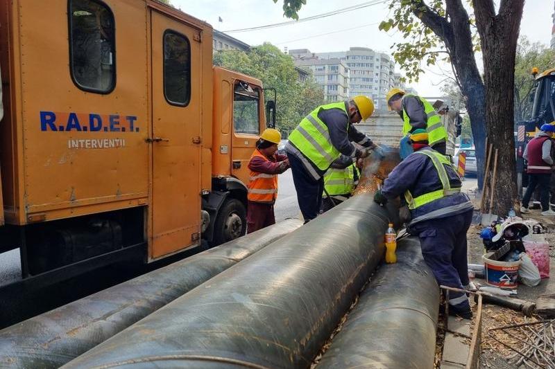 Aproape 900 de blocuri din trei sectoare ale Bucureștiului, afectate de oprirea apei calde timp de cinci zile