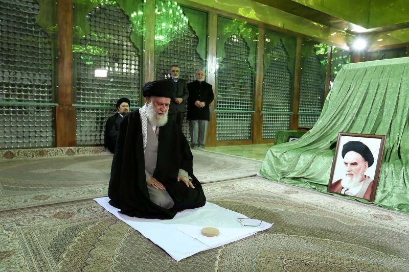 Apropiații ayatollahului Ali Khamenei accelerează procesul de alegere a succesorului. Numele surpriză apărut după declanșarea conflictului cu Israel