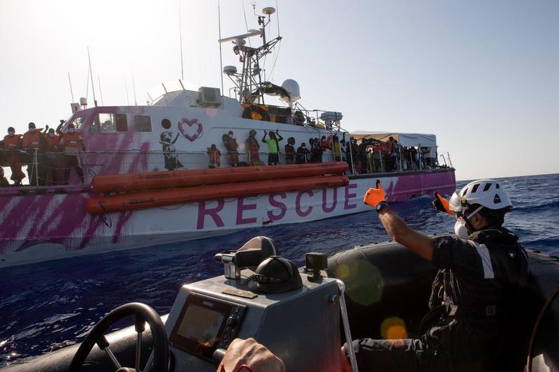 Berlin renunță la sprijinul financiar pentru ONG-urile implicate în salvarea migranților pe mare