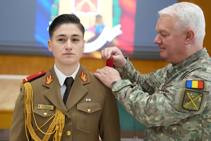Ceremonia de avansare a Mirunei Gabriela Duracu, absolventă a Academiei Militare „West Point”