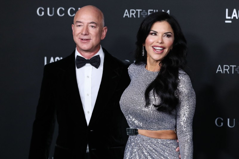 Ceremonia de căsătorie a lui Jeff Bezos la Veneția a fost amânată. „Nu ne opunem căsătoriei, ci aroganței acestui «domn tehnocratic»”