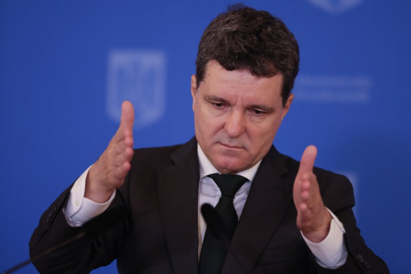 Cetățenii au o responsabilitate în deficitul excesiv al României?