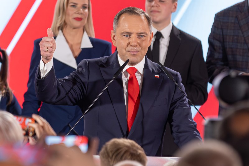 Cine este Karol Nawrocki, noul președinte al Poloniei