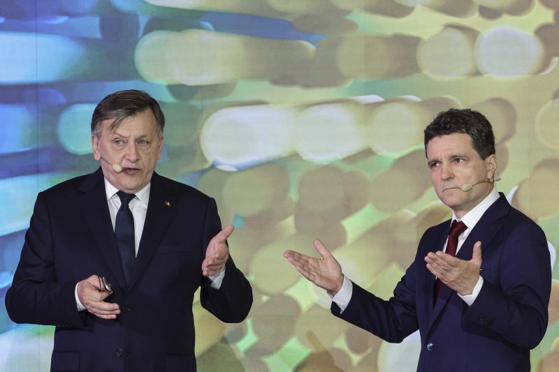 Crin Antonescu, critici pentru Nicușor Dan: „A reușit, după o așteptare îndelungată, să se întâlnească, pentru o clipă, cu Trump”