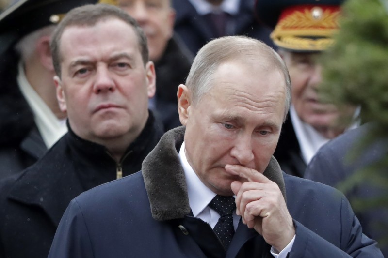 Cum încearcă rușii să interpreteze atacurile fără precedent ale Ucrainei asupra „triadei” nucleare a Moscovei