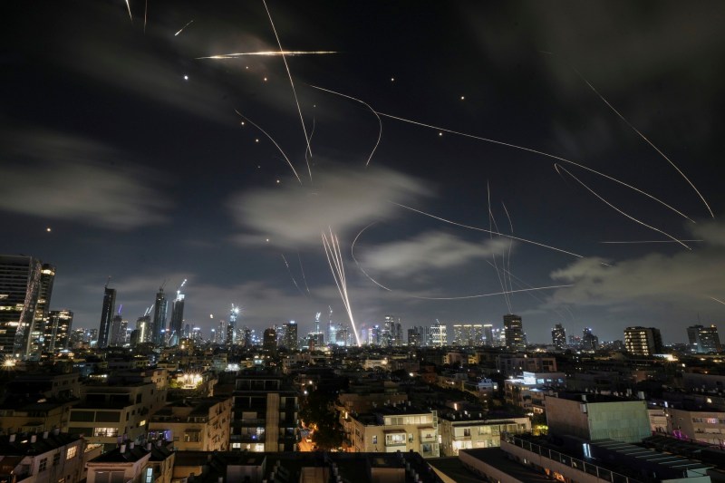 De ce sistemul de apărare Iron Dome al Israelului începe să fie depășit de rachetele iraniene: o analiza de la un fost oficial al serviciilor secrete