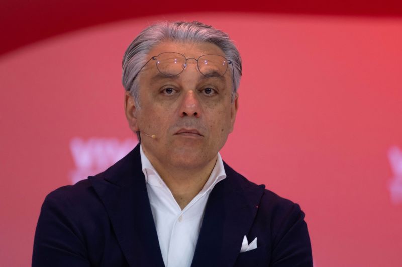 Demisia lui Luca de Meo de la conducerea Renault: o surpriză neașteptată. Acțiunile companiei au scăzut în urma anunțului