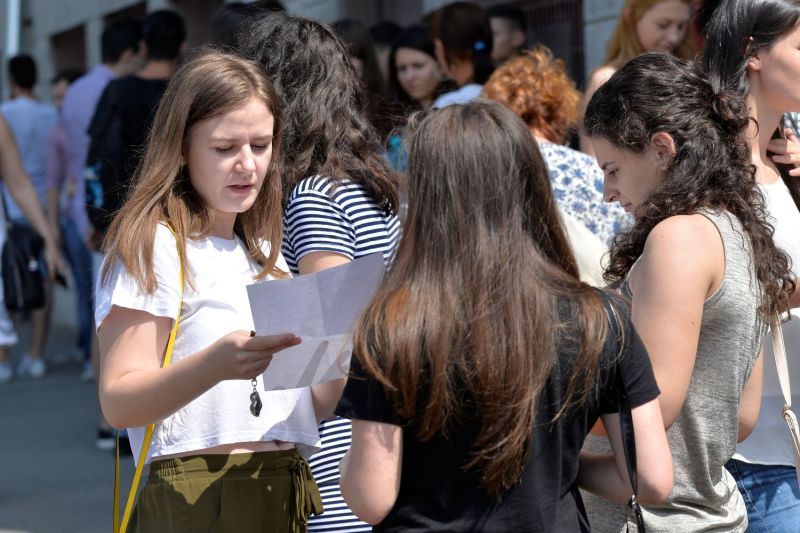 Detalii despre rezolvarea subiectelor la BAC Română 2025: O studentă de la Facultatea de Litere explică răspunsurile pentru proba de astăzi