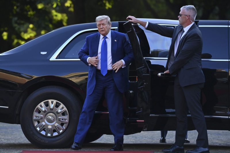 Donald Trump a întâmpinat întârzieri la dineul regal organizat de regele Olandei