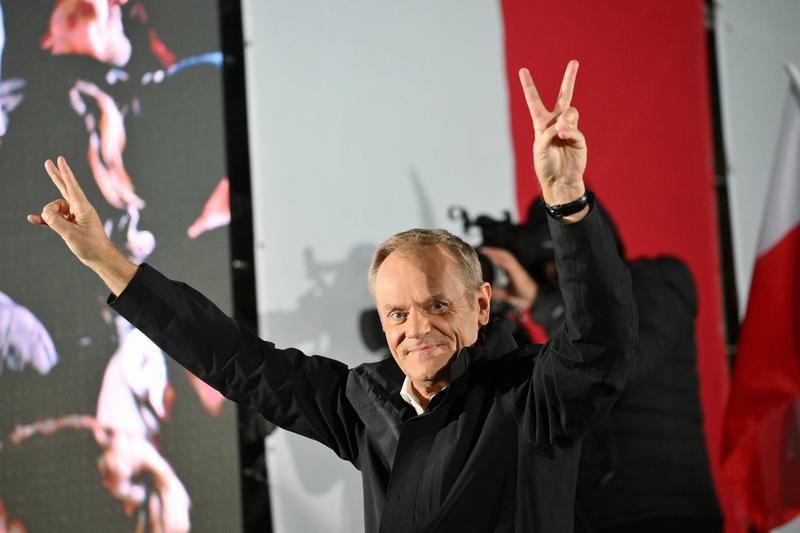 Donald Tusk primește votul de încredere în Seimul polonez, un rezultat pozitiv după eșecul în alegerile prezidențiale pentru guvernul pro-european