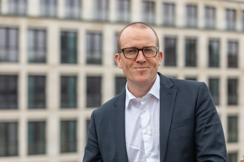 Dr. James Murphy, BAT: Reducerea riscurilor fumatului prin știință și reglementare eficientă