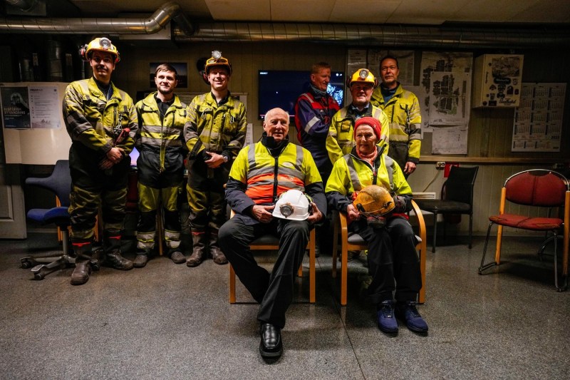 După vizita liderului francez în Groenlanda, un alt conducător vizitează un teritoriu disputat din Arctica