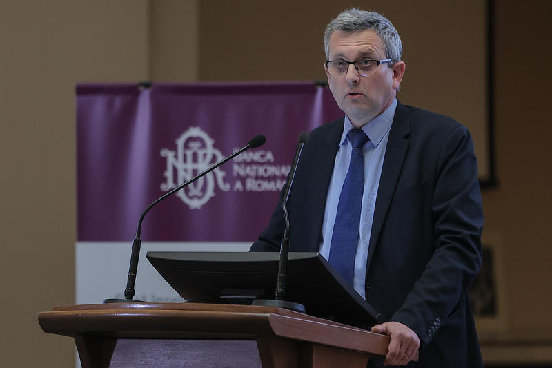 Economistul șef al BNR detaliază cele 4 reguli fundamentale nerespectate de autorități în contextul economic actual